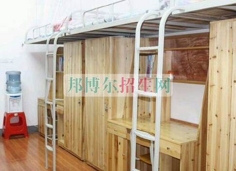 長沙醫(yī)學院