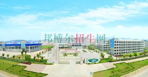 瀟湘職業(yè)學院招生辦聯(lián)系電話