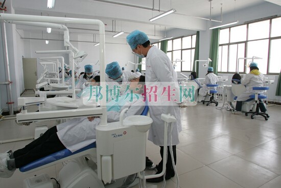 商丘醫(yī)學(xué)高等?？茖W(xué)校