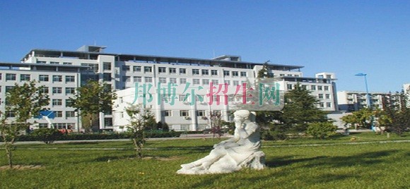 阿拉善職業(yè)技術(shù)學(xué)院?？圃盒閹讓? width=