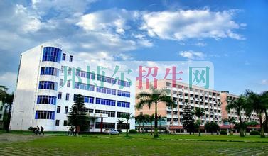 哪個大專學校財務(wù)管理好