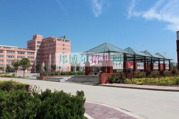 銅川職業(yè)技術(shù)學(xué)院招生辦聯(lián)系電話(huà)
