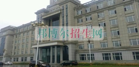 黑龍江信息技術(shù)職業(yè)學院招生辦聯(lián)系電話