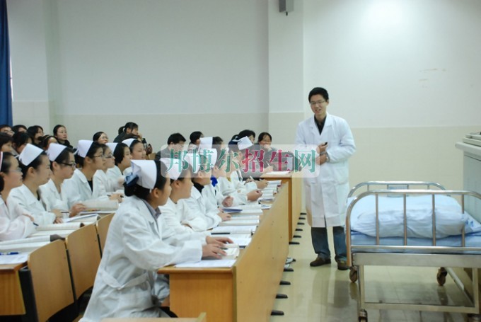 中?？谇会t(yī)學(xué)升本科