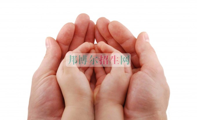 女生學助產(chǎn)護理怎么樣