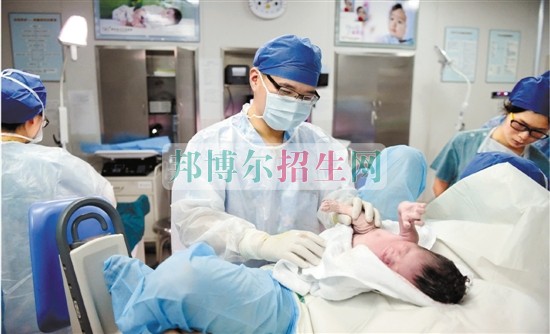 以助產(chǎn)護理為王牌的大專學校有哪些