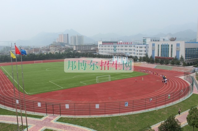 初中沒讀完可以讀職業(yè)學校嗎