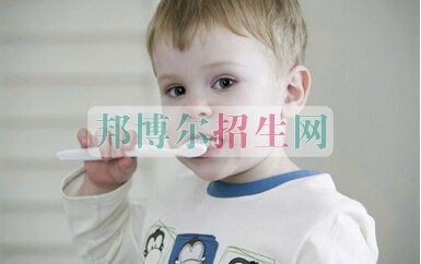 成都內比較好的口腔醫(yī)學大專學校
