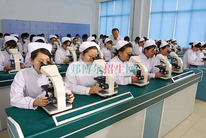 成都醫(yī)學檢驗怎么樣報名