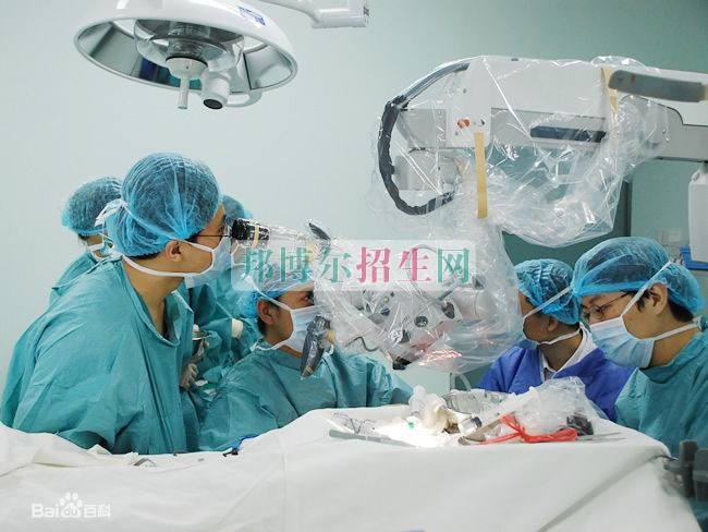 成都學臨床醫(yī)學哪個學校好
