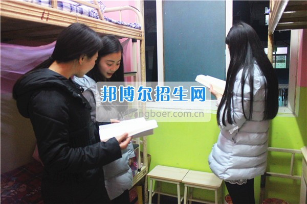 成都希望幼師學(xué)校是責(zé)任？更是一種愛(ài)！