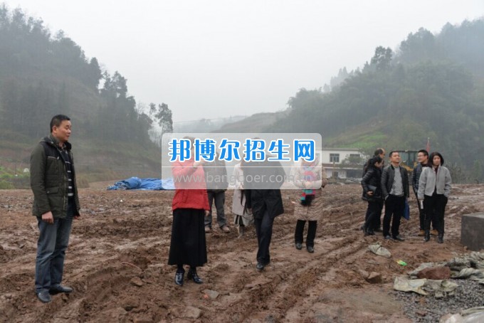 川南幼兒師范高等?？茖W(xué)校“走基層、送溫暖”活動