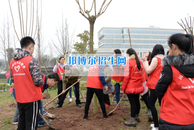 川南幼兒師范高等?？茖W(xué)校學(xué)前教育二系黨日活動