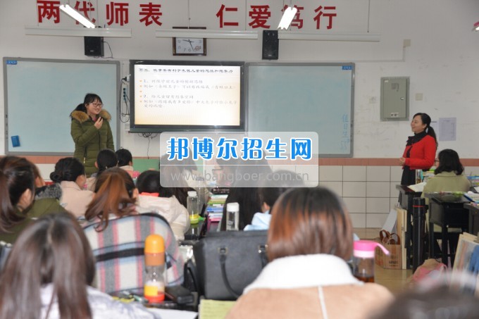 川南幼兒師范高等?？茖W(xué)校2017質(zhì)量年：撲下身子抓落實