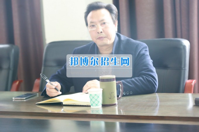 川北幼兒師范高等?？茖W(xué)校召開2017年度校內(nèi)項(xiàng)目經(jīng)費(fèi)預(yù)算布置會(huì)