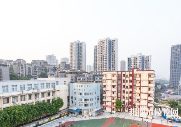 重慶建筑高級(jí)技工學(xué)校怎么樣、好不好