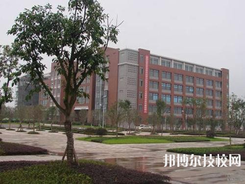 武漢鐵路橋梁職業(yè)學院2020年宿舍條件