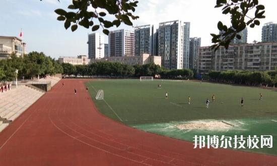 重慶渝北職業(yè)教育中心2020年報(bào)名條件、招生要求、招生對(duì)象