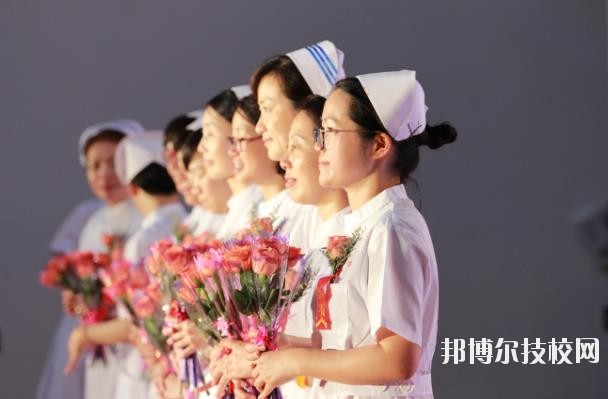 溫州護(hù)士學(xué)校2020年學(xué)費(fèi)、收費(fèi)標(biāo)準(zhǔn)