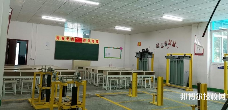 貴陽航洋動漫職業(yè)學(xué)校2020年學(xué)費、收費多少
