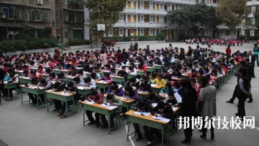 簡陽育英文武職業(yè)技術(shù)學校學校怎么樣