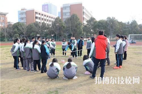 嘉興市建筑工業(yè)學校2020年報名條件、招生要求、招生對象