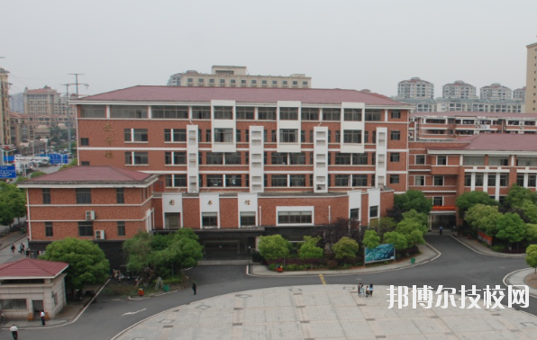 江西工商技工學(xué)校怎么樣、好不好