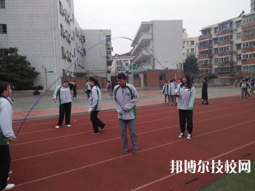 西安市商貿(mào)旅游成人中等專業(yè)學(xué)校2020年報名條件、招生要求、招生對象