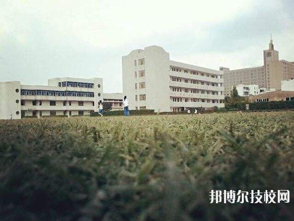 余姚市職業(yè)技術(shù)學(xué)校2020年學(xué)費、收費多少