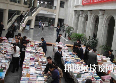 甘肅省郵電學(xué)校2020年報(bào)名條件、招生要求、招生對(duì)象