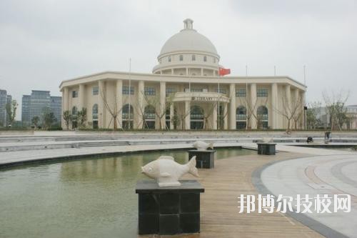 寧波外事學(xué)校2020年報(bào)名條件、招生要求、招生對象