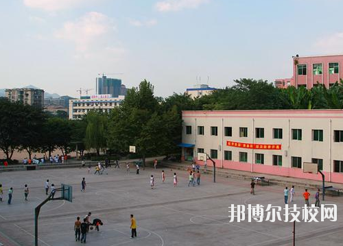 重慶衛(wèi)生高級技工學校網(wǎng)站網(wǎng)址