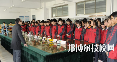 西和職業(yè)中等專業(yè)學(xué)校2020年學(xué)費、收費多少