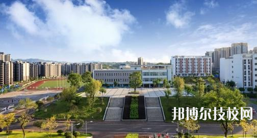 宜賓市翠屏區(qū)天成職業(yè)技術(shù)學(xué)校2020年報(bào)名條件、招生要求、招生對(duì)象