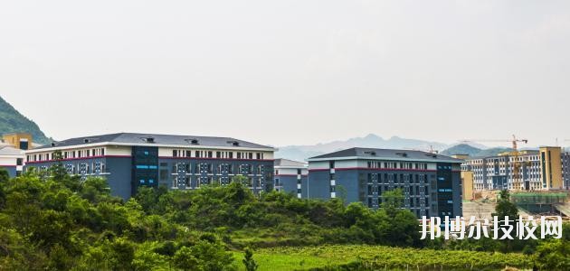 貴州經(jīng)貿(mào)職業(yè)學(xué)校2020年報名條件、招生要求、招生對象