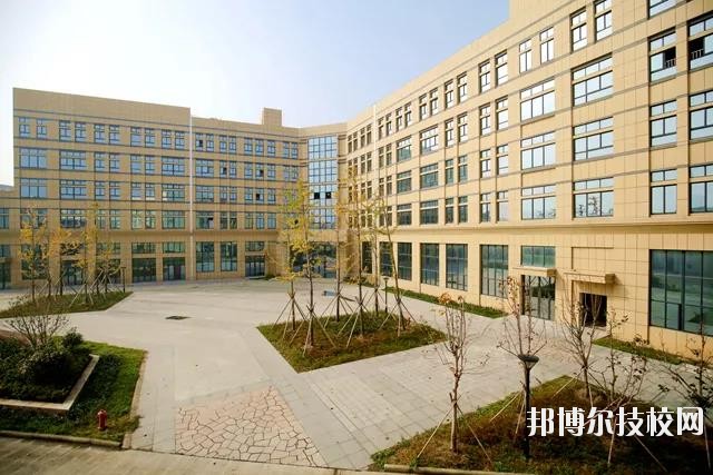 北侖職業(yè)高級(jí)中學(xué)2020年學(xué)費(fèi)、收費(fèi)多少