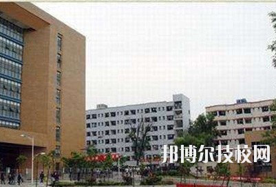 貴陽交通學(xué)校2020年報(bào)名條件、招生要求、招生對象