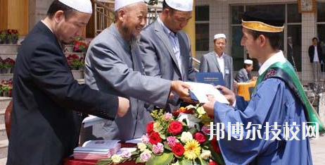 臨夏外國(guó)語學(xué)校2020年學(xué)費(fèi)、收費(fèi)多少
