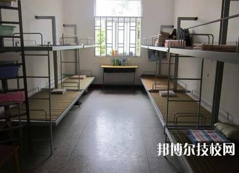 貴州水礦控股集團有限責(zé)任公司技工學(xué)校2020年宿舍條件