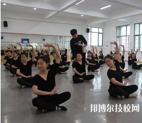 江山職業(yè)教育中心2020年報名條件、招生要求、招生對象