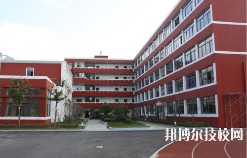 紫云苗族布依族自治民族職業(yè)技術(shù)中學(xué)怎么樣、好不好