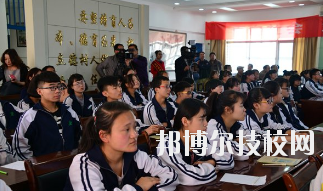 蘭州旅游職業(yè)學(xué)校2020年報名條件、招生要求、招生對象