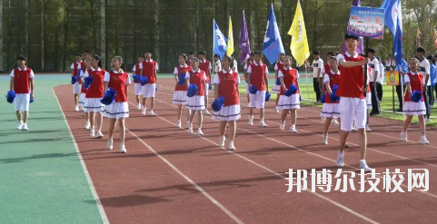 肅南縣職教中心2020年學(xué)費(fèi)、收費(fèi)多少