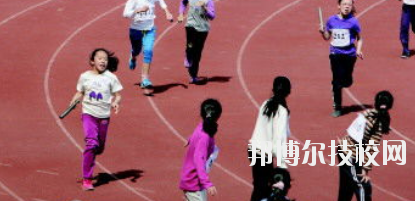 嘉峪關(guān)體育運(yùn)動(dòng)學(xué)校2020年學(xué)費(fèi)、收費(fèi)多少