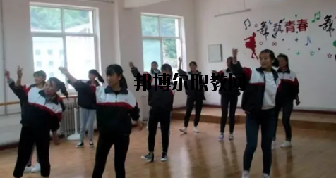 舟曲縣職業(yè)中學(xué)2020年招生錄取分?jǐn)?shù)線(xiàn)