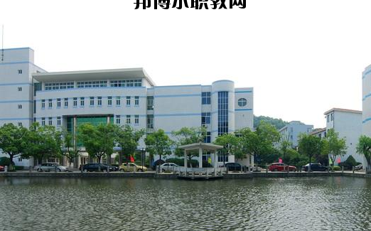 杭州輕工技師學(xué)院2020年報(bào)名條件，招生對(duì)象，招生要求