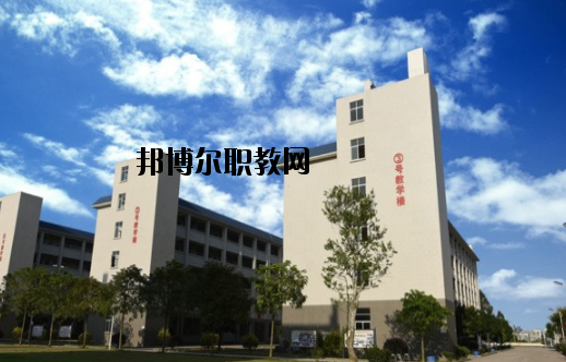 化州職業(yè)技術學校2020年報名條件、招生要求、招生對象