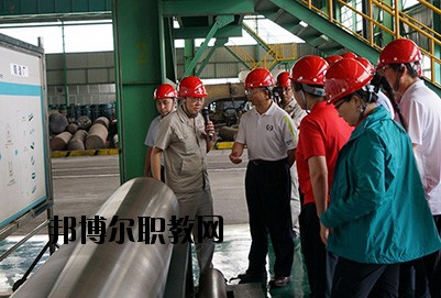 江油市攀長(zhǎng)鋼技工學(xué)校2020年報(bào)名條件、招生要求、招生對(duì)象