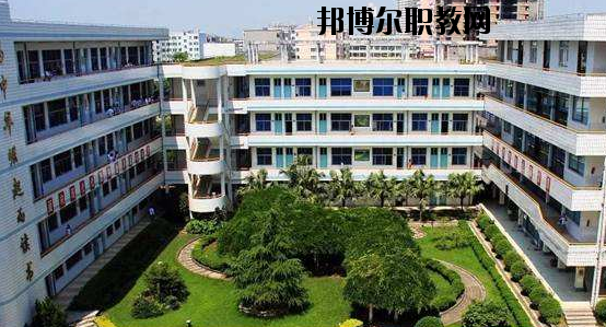 龍港第二職業(yè)學(xué)校怎么樣，好不好