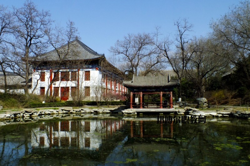 恩施信息技術(shù)學校網(wǎng)站網(wǎng)址